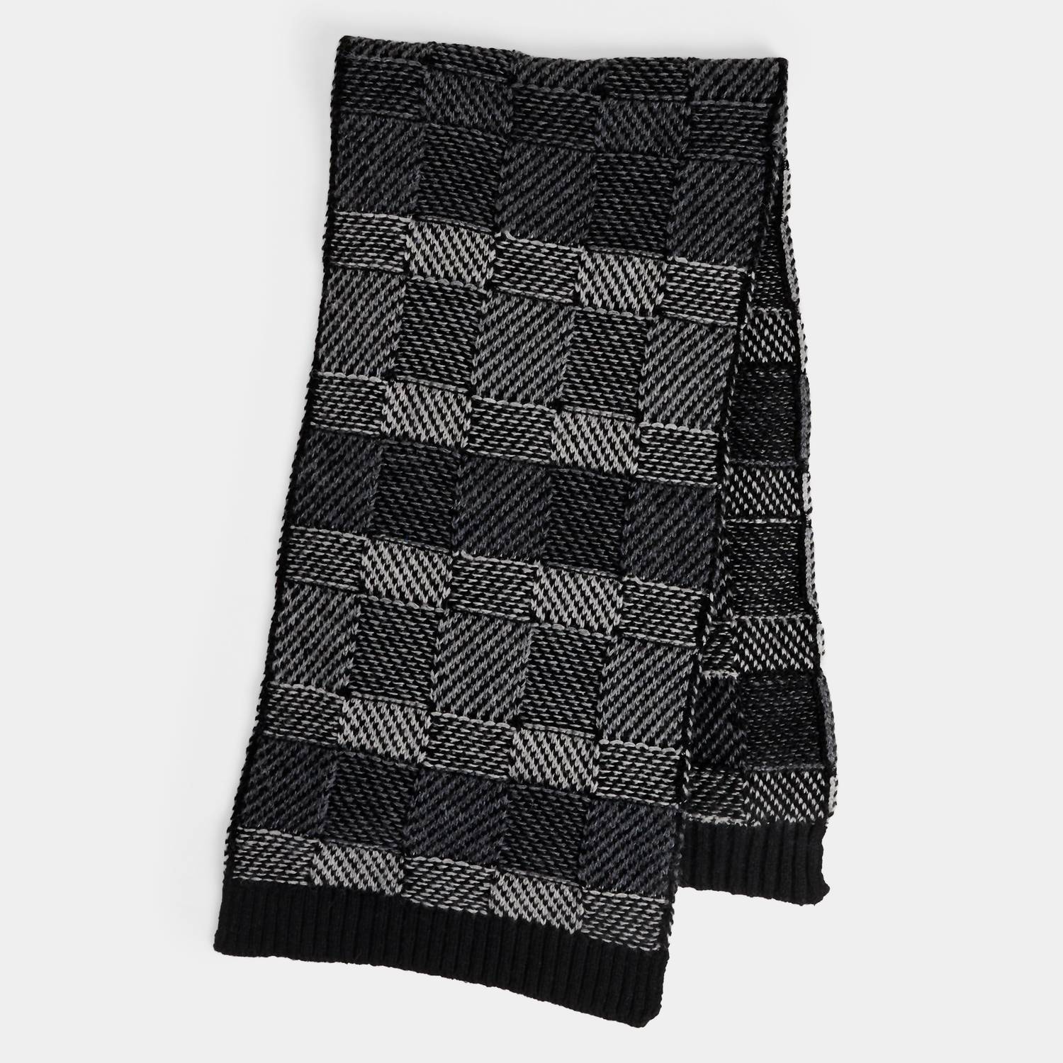 Women's Checkerboard Winter Knit Scarf